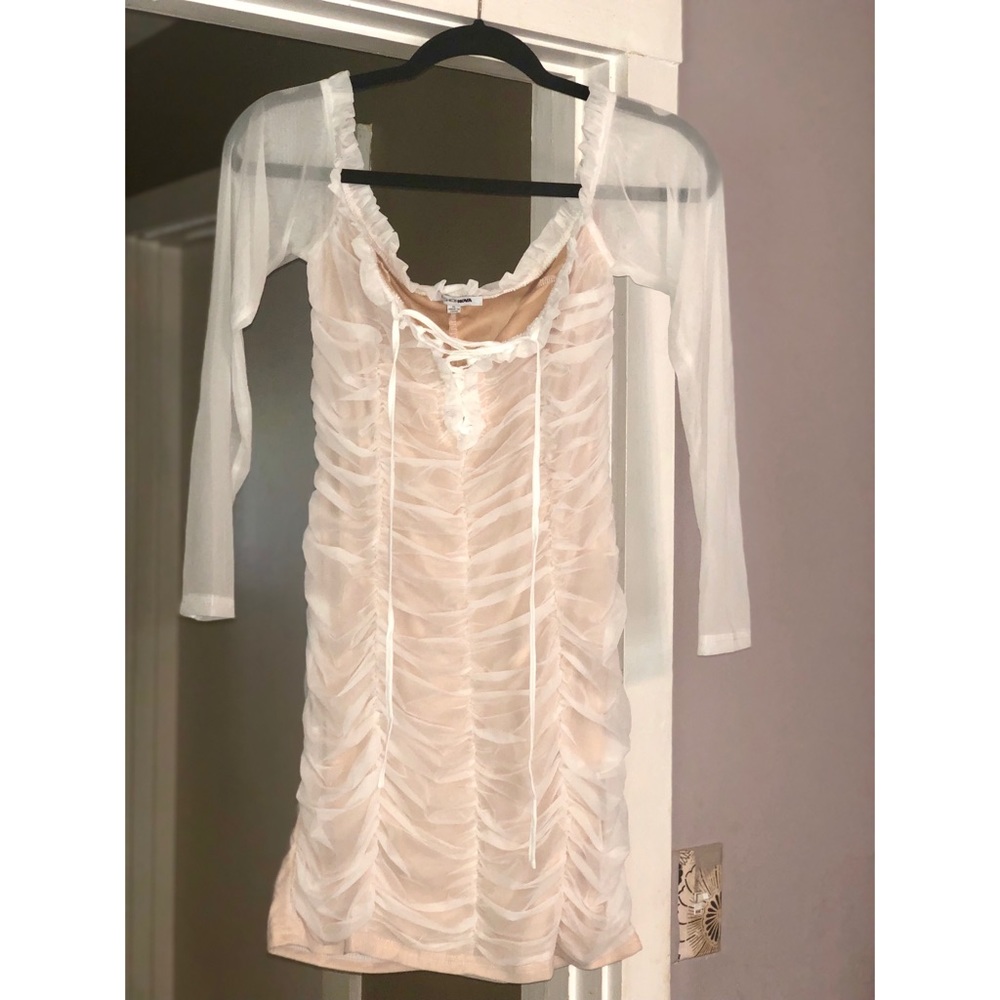 Long sleeve Mesh Dress in White ❗️❗️❗️